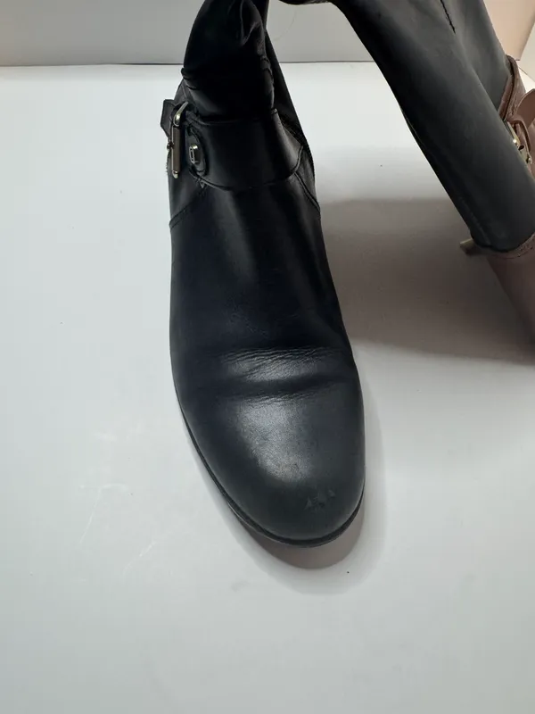 Bandolino Black And Brown Leather Knee High Boots Size 8.5M - Image 6