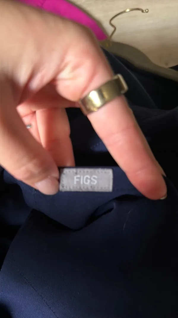 FIGS Navy Scrub Jogger Pants + Top Set - Image 5