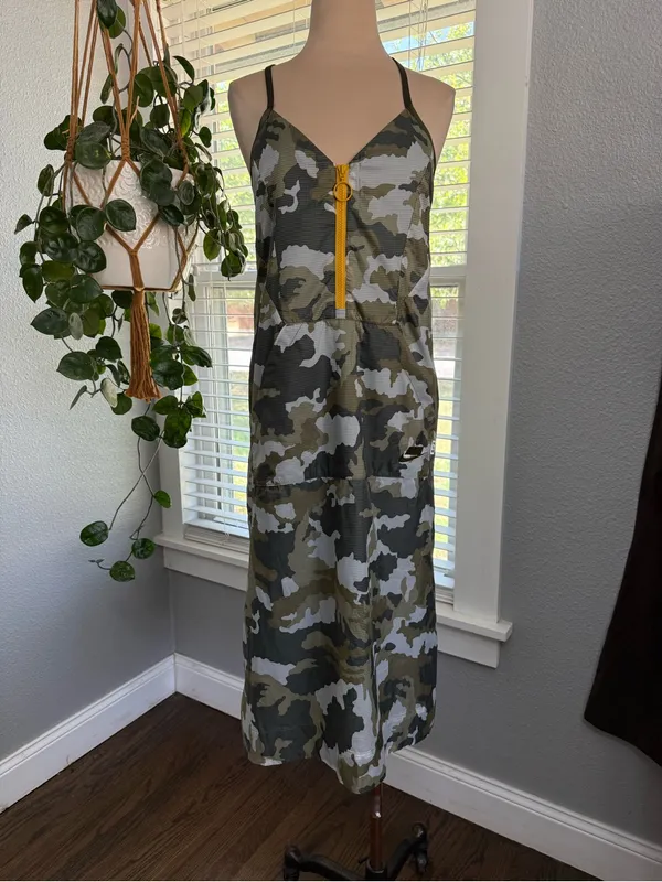 Nike NSW Woven Camo Dress Size XS Sporty - Image 5