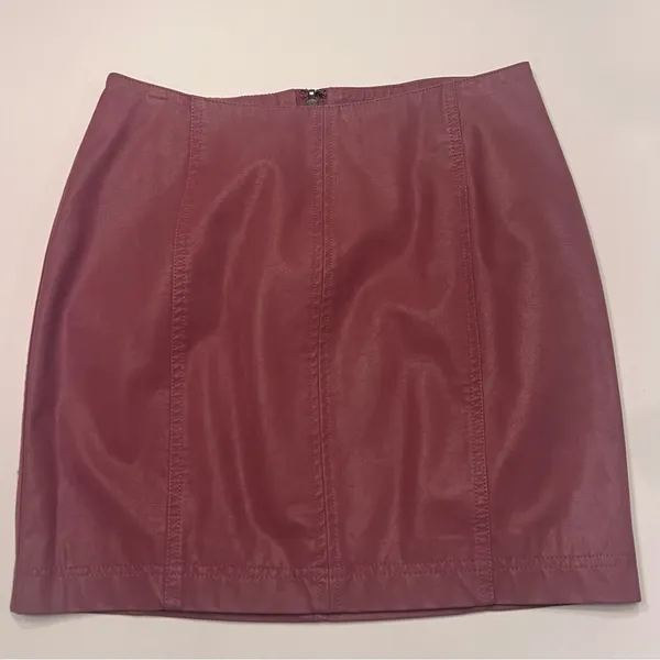 Free People Vegan Suede‎ Modern Femme Mini Skirt in Pressed Pink Flowers Size 4 - Image 6