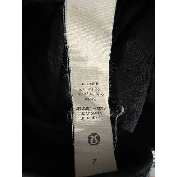 Lululemon‎ Essential Tank Pleated Back Black Size 2 - Image 6