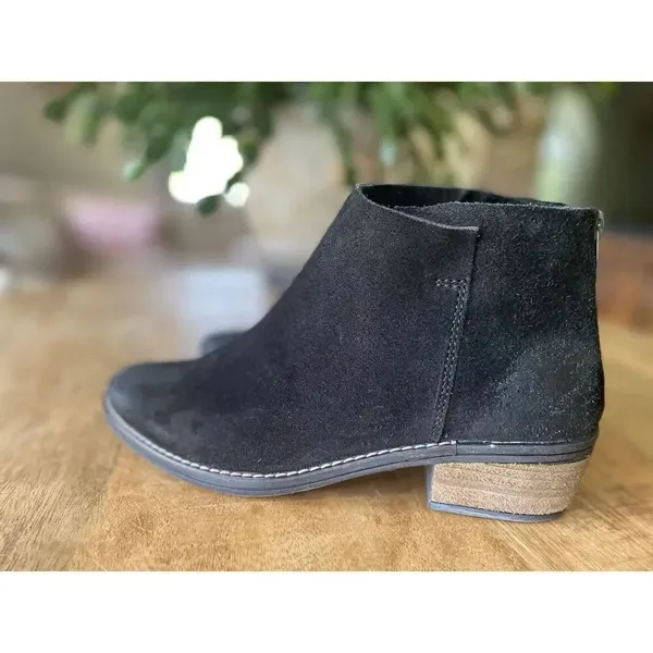 Very Volatile Black Genuine Suede Ankle Boots Women US 7.5 UK 5 EU 38 - Image 3