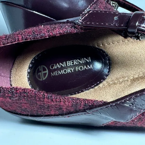 Giani Bernini Vineza Size 6 Memory Foam Burgundy Sweater Tweed Heels T-Strap 60s - Image 5