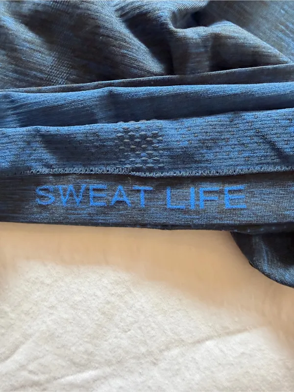Lululemon Swiftly Tech Waist Length Long Sleeve Blue Size 4 - Image 6