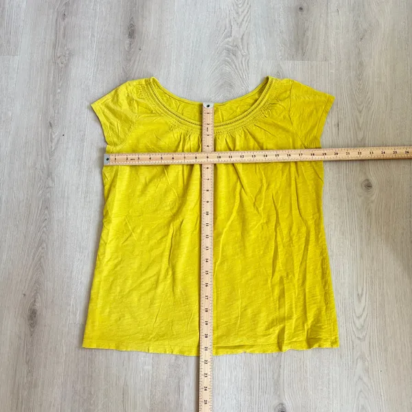 Loft NWOT Women's Yellow LOFT Crochet Trim Neckline Cotton Top Size L - Image 7