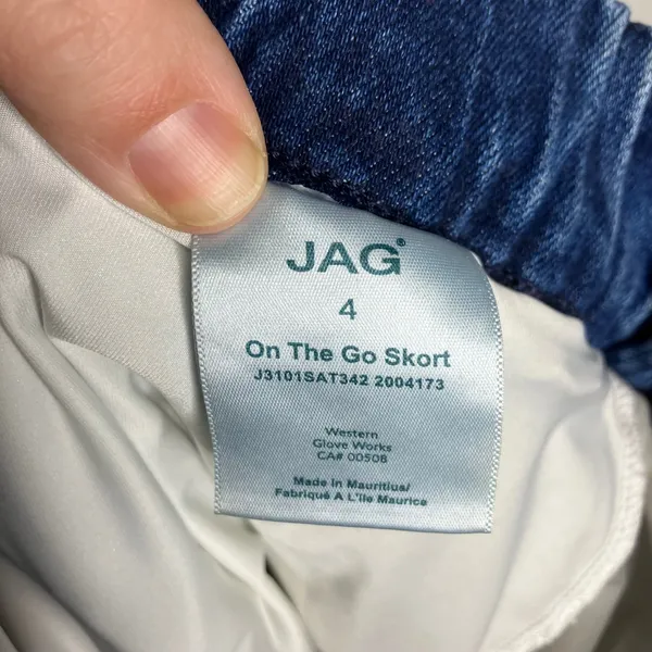 Jag on the go skort denim women's size‎ 4 casual minimalist modest neutral - Image 4