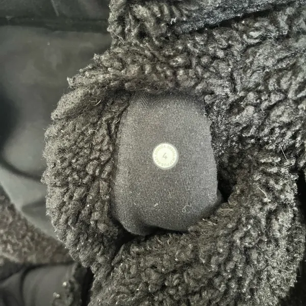 Lululemon Textured Fleece Button Jacket - Image 6