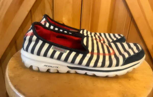 Skechers Go Walk Resalyte Striped Blue/white Women's Shoes Size 7.5 13796 - Image 3