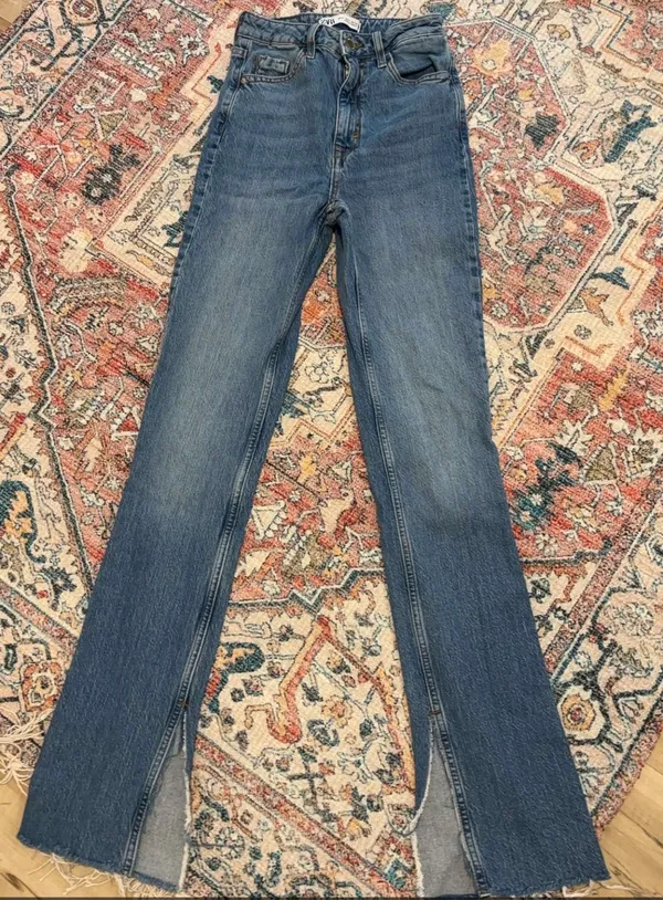 ZARA Jeans - Image 2