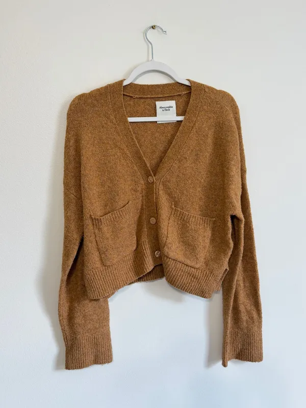 Abercrombie & Fitch Classic Short Cardigan Size XS Tan Camel Bread - Image 2