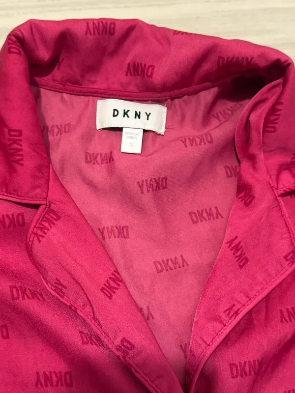 Women Small DKNY hot pink monogram-print short-sleeve pajama set - Image 2