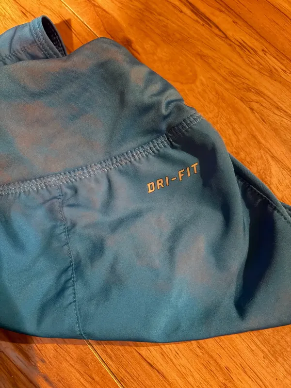 Nike dry fit short  - Image 3