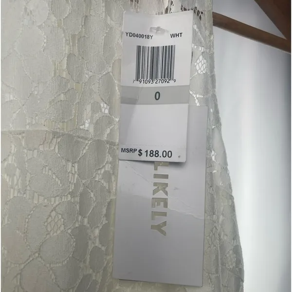 Likely Sleeveless Lace Fit & Flare Mini Dress in White Size 0‎ - Image 5