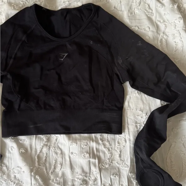 Gymshark S Black Leggings and Black Long Sleeve Top - Image 8