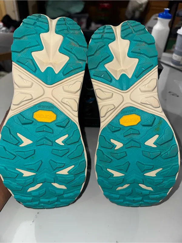 Hoka one one Women’s Anacapa 2 low gore Tex Size 5.5 B - Image 5