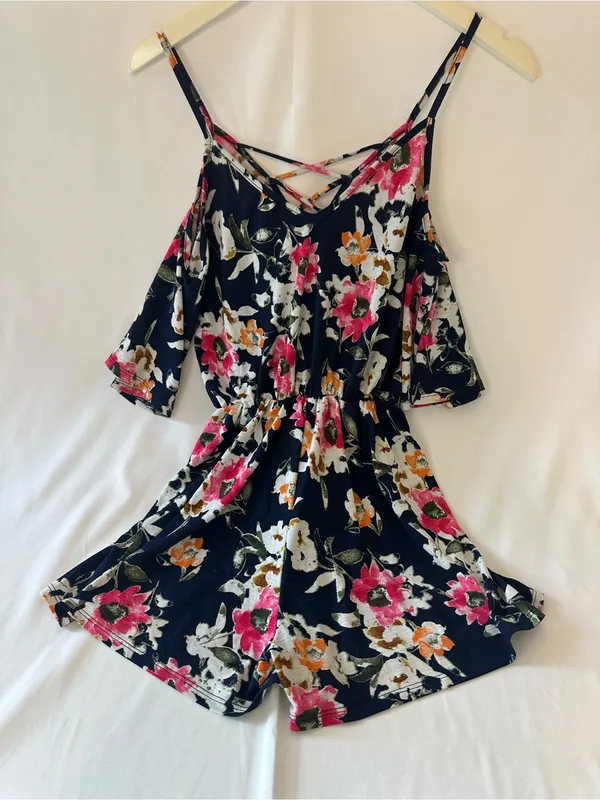Pink Lily Navy Floral Cold-Shoulder Romper with Crisscross Straps - Image 4