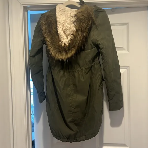 Abercrombie & Fitch sherpa lined green for parka jacket - Image 3