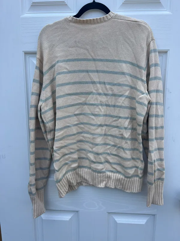 Sweater - Image 3
