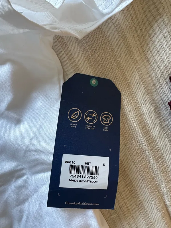 Cherokee Scrub Top - Image 3
