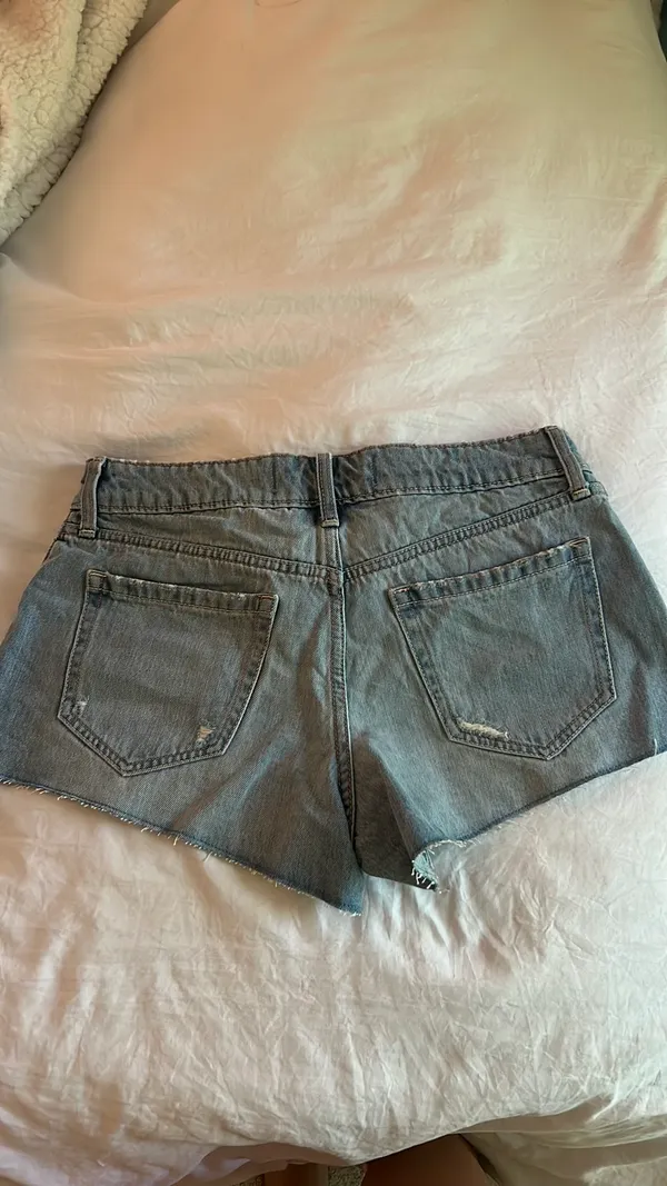 Hollister Ultra Low-Rise Mini Shorts - Image 2