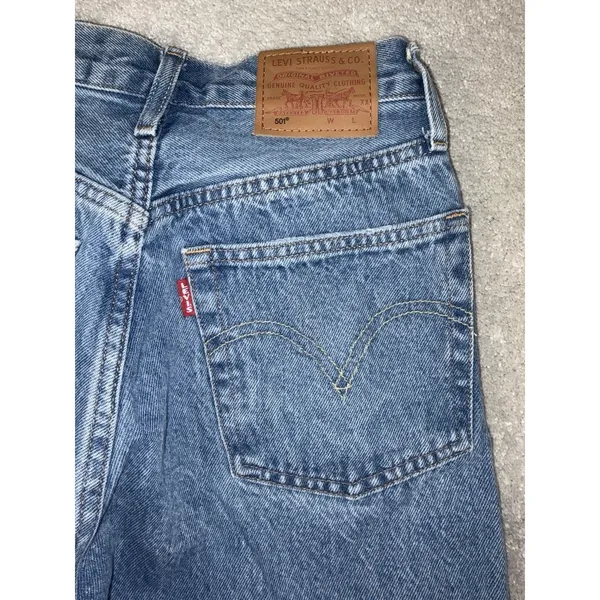 Levi's Women's 501 Premium Denim Jeans 24x26‎ - Image 7