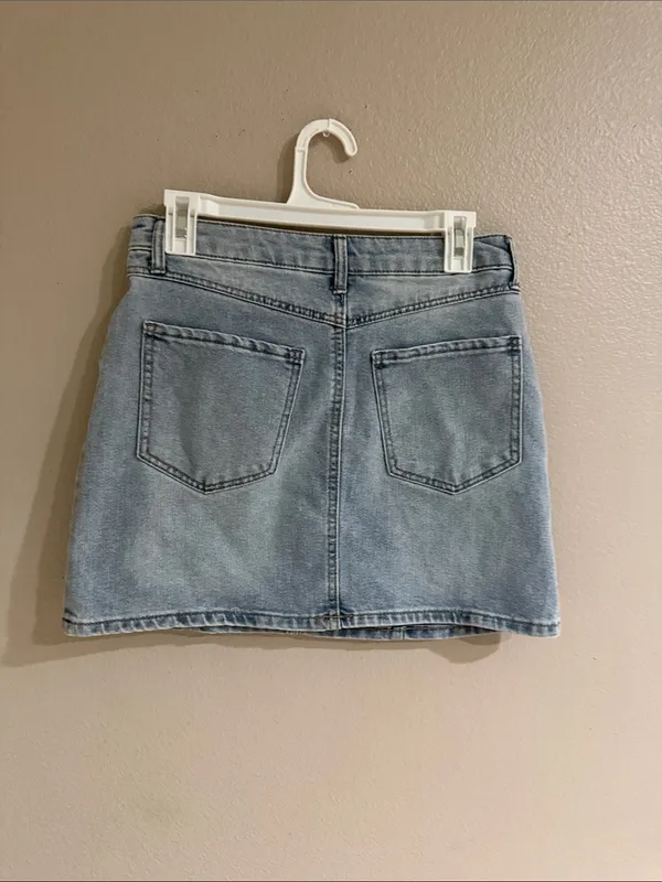 Celebrity Pink Light Blue Denim Mini Skirt - Image 4