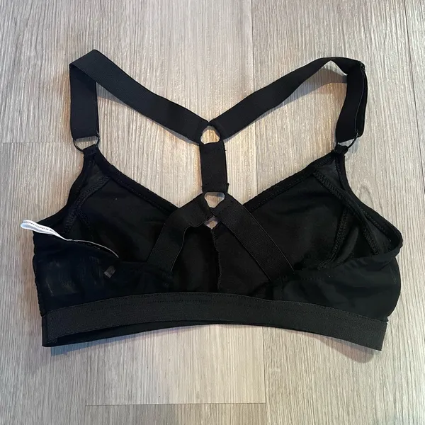 Urban Outfitters NWOT Out From Under Black Textured Strappy Bralette size Small - Image 2
