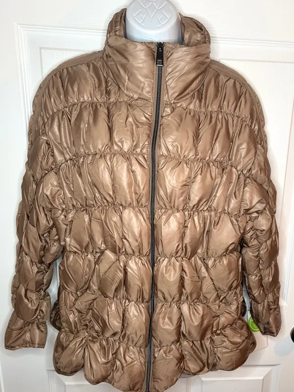 BCBGeneration Zip Quilted Short Puffer Jacket Toffee Brown M NWT - Image 2
