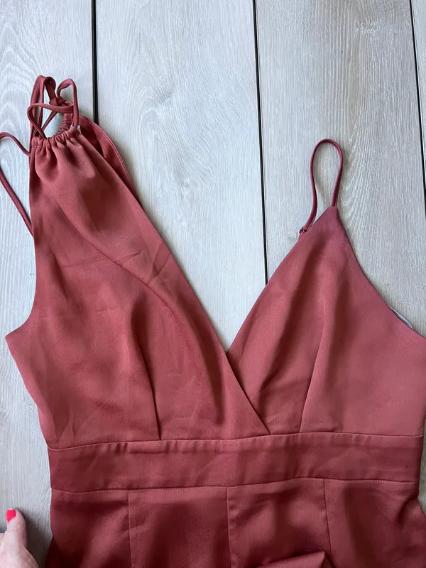 Lulu’s NWT Satin Asymmetrical Jumpsuit Rusty Rose Large - Image 5