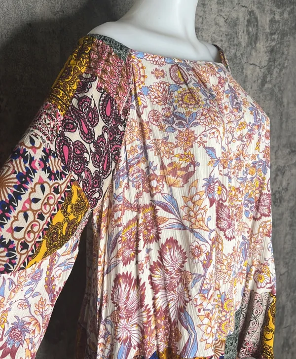 Umgee Off Shoulders Blouse - Image 3