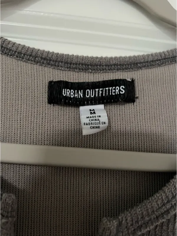 Urban Outfitters Long Sleeve Top - Image 3