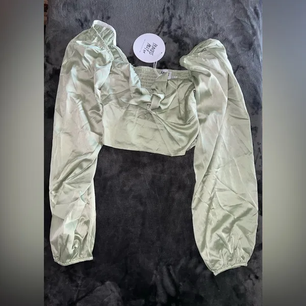 Princess Polly Estee Top in Green Size 6 New with tag - Image 9