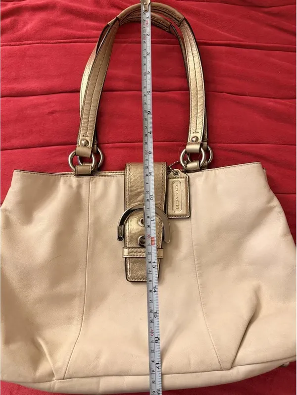 Coach Soho East West Carryall White/Gold Purse 2011 - Image 8