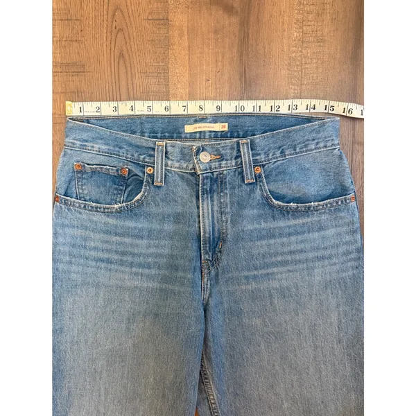 Levis Low Pro Straight Jeans Womens 28 Medium Wash Blue Denim Low Rise Pants - Image 4