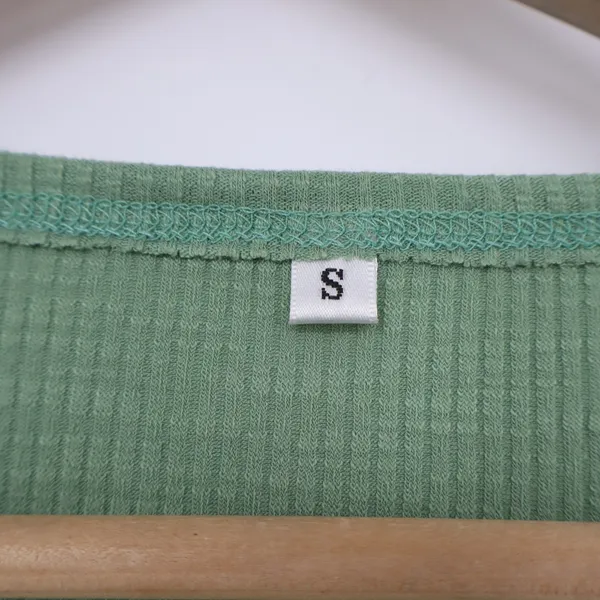 Tank Top Womens Small Sage Green Ribbed Knitted Henley Neck Sleeveless Pullover - Image 3