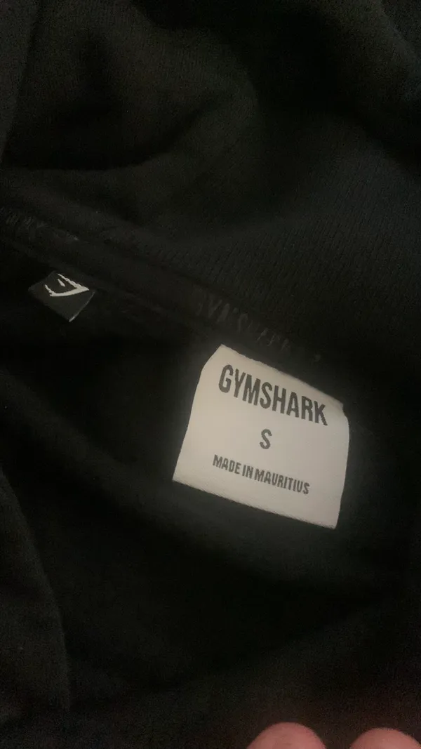 Gymshark Cropped Sweatshirt - Image 3