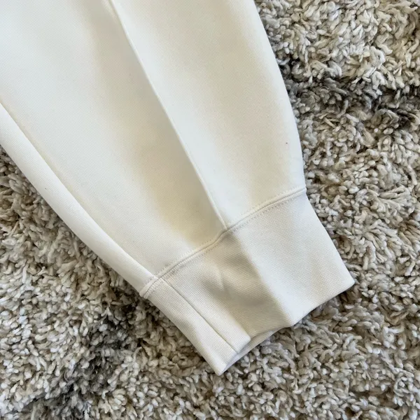 NWT NIKE Sportswear Tech Fleece Mid Rise Joggers - Image 4