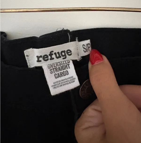 Refuge Oversize High-rise Black Cargo Pants  - Image 5