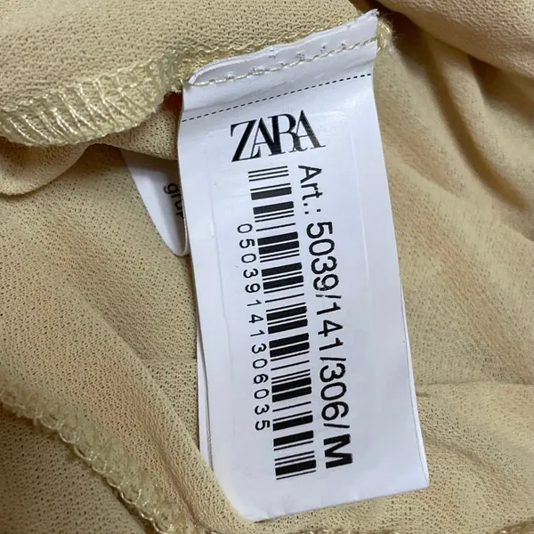 Zara Women's Butter Yellow Halter Ruffle Sleeveless Tiered Peplum Blouse Top M - Image 4