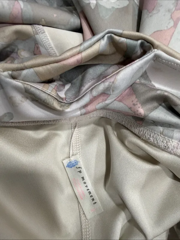 FP Movement by Free People Daybreak Light Pink Camo High-Rise Leggings Size S - Image 7