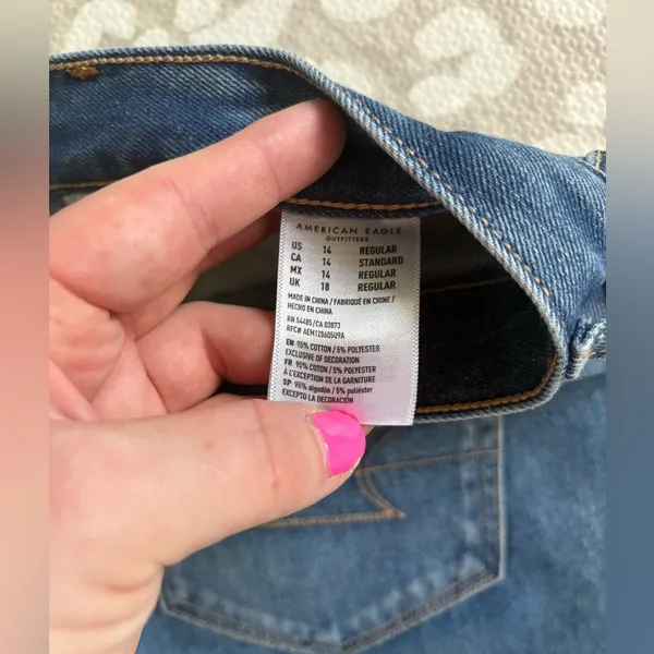 American Eagle Outfitters High Rise Blue Jeans - Image 10
