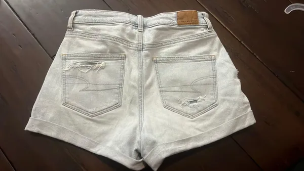 Shorts - Image 2