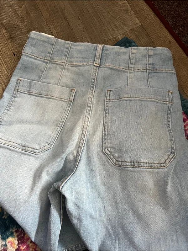 Maeve Colette Light Wash Wide-Leg Women’s Jeans size 28 - Image 9