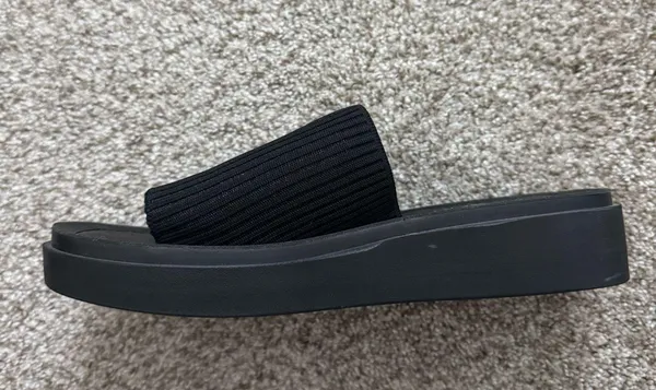 Amazon Platform Sandals Black - Image 2