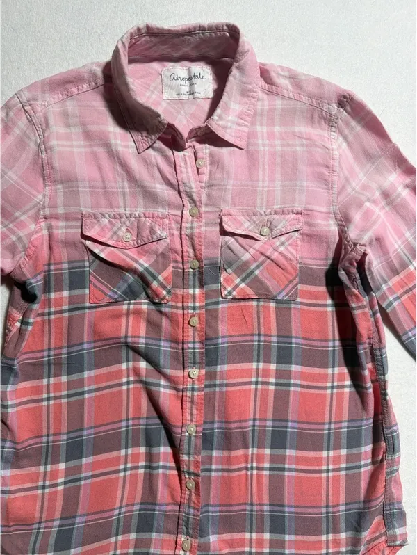 Aeropostale Women's Medium Pink and Coral Plaid Button-Up Shirt - Image 4