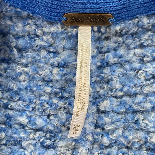 New Free People BFF Cardigan Womens XS Boho Wrap Soft Boucle‎ Knit big Blue - Image 2