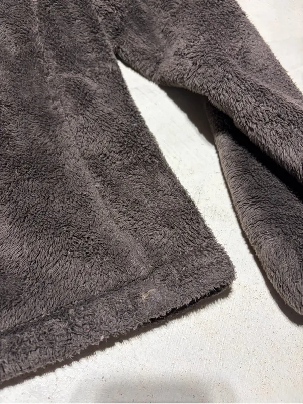 The North Face Dark Brown Plush Full-Zip Fleece Jacket small - Image 10