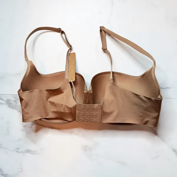 NWT Skims Ultimate Balconette Push-Up Bra - Image 4