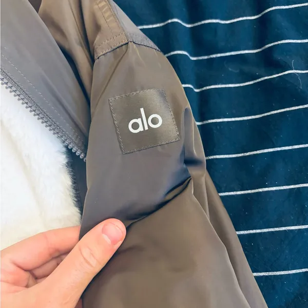 Alo Yoga Bomber Jacket - Faux Fur Urbanite - Image 5