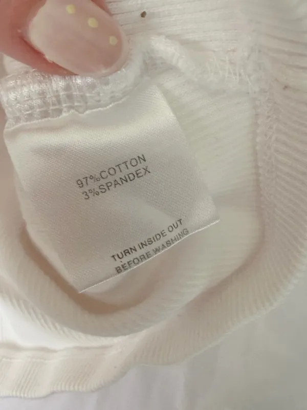 White fox Ribbed Henley Crop Tank Top size large snap closure - Image 8